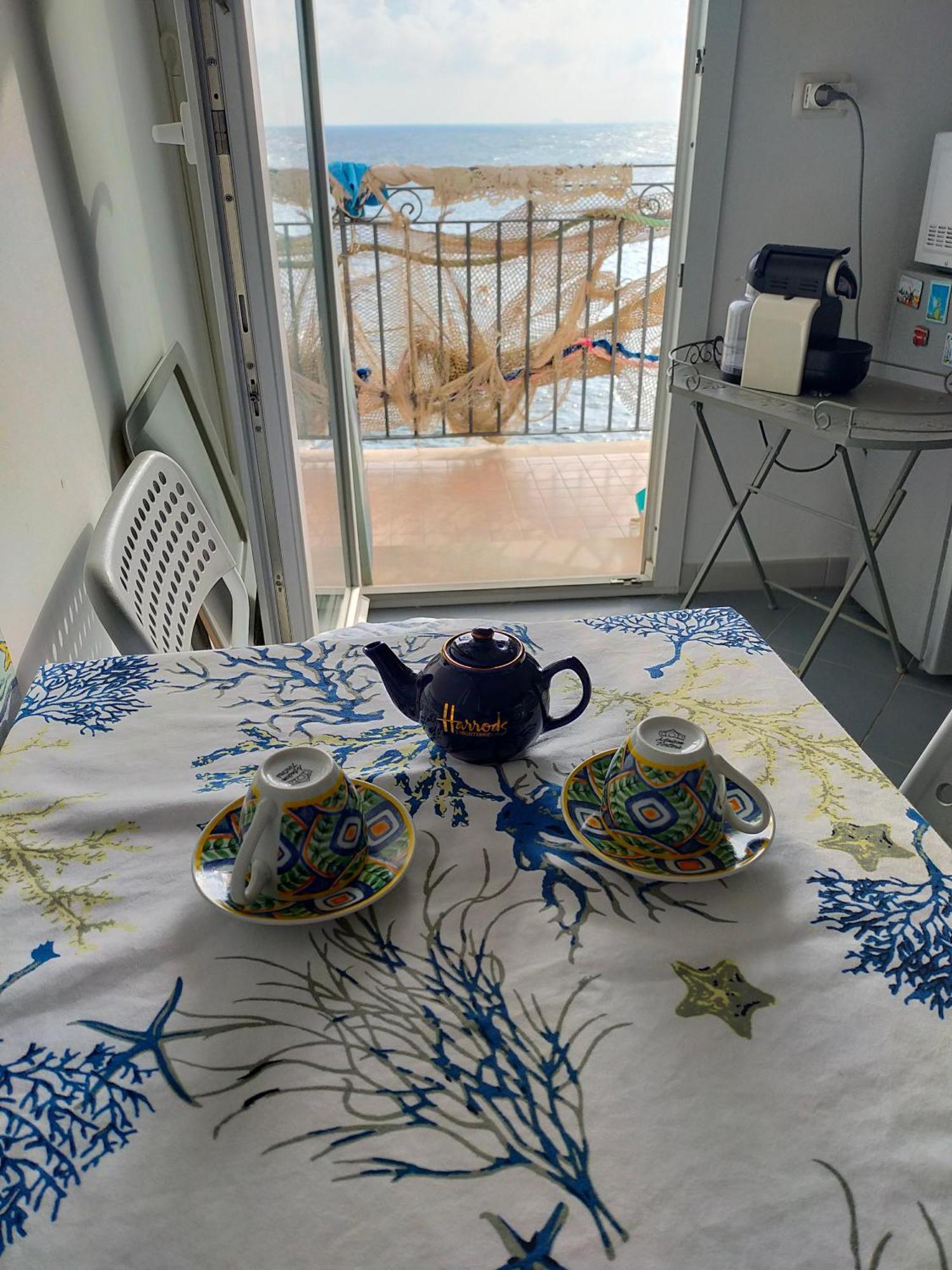 Apartamento Casa Adriana Fronte Mare Monopoli Exterior foto